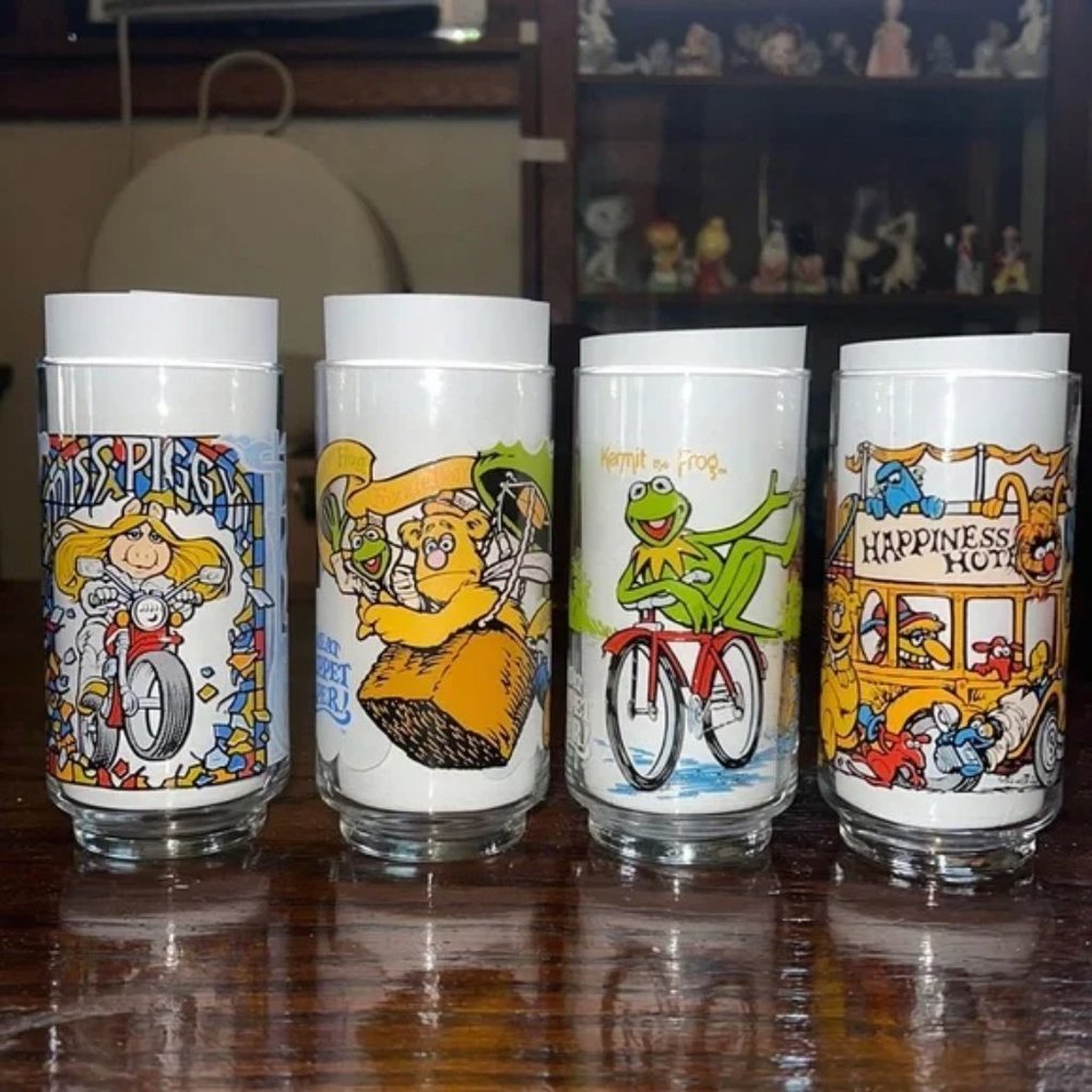 Full set of 1981 muppet McDonald’s cups